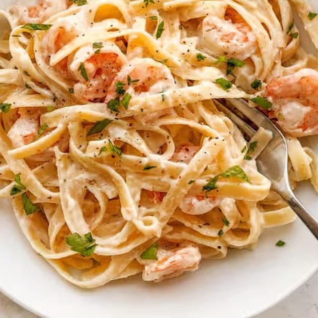 Alfredo Pasta Shrimp.